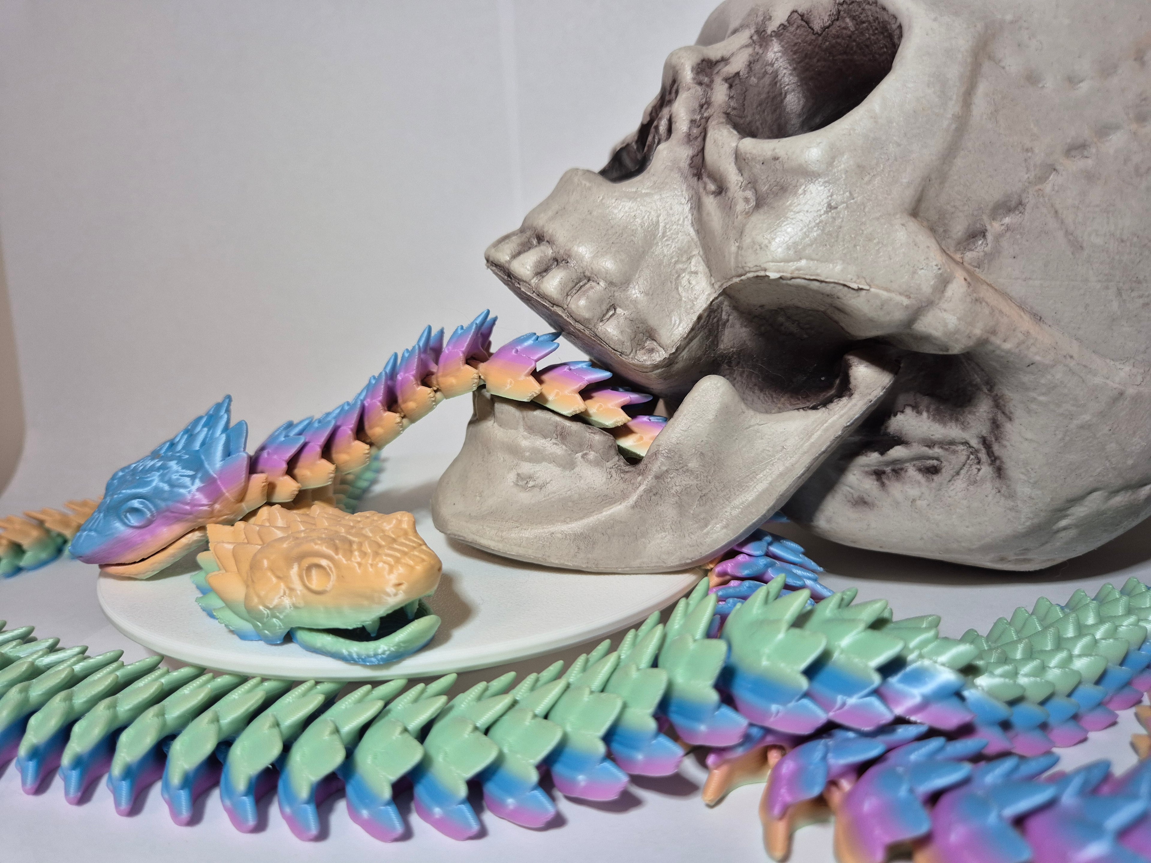 45cm Rainbow Snake with articulated jaw