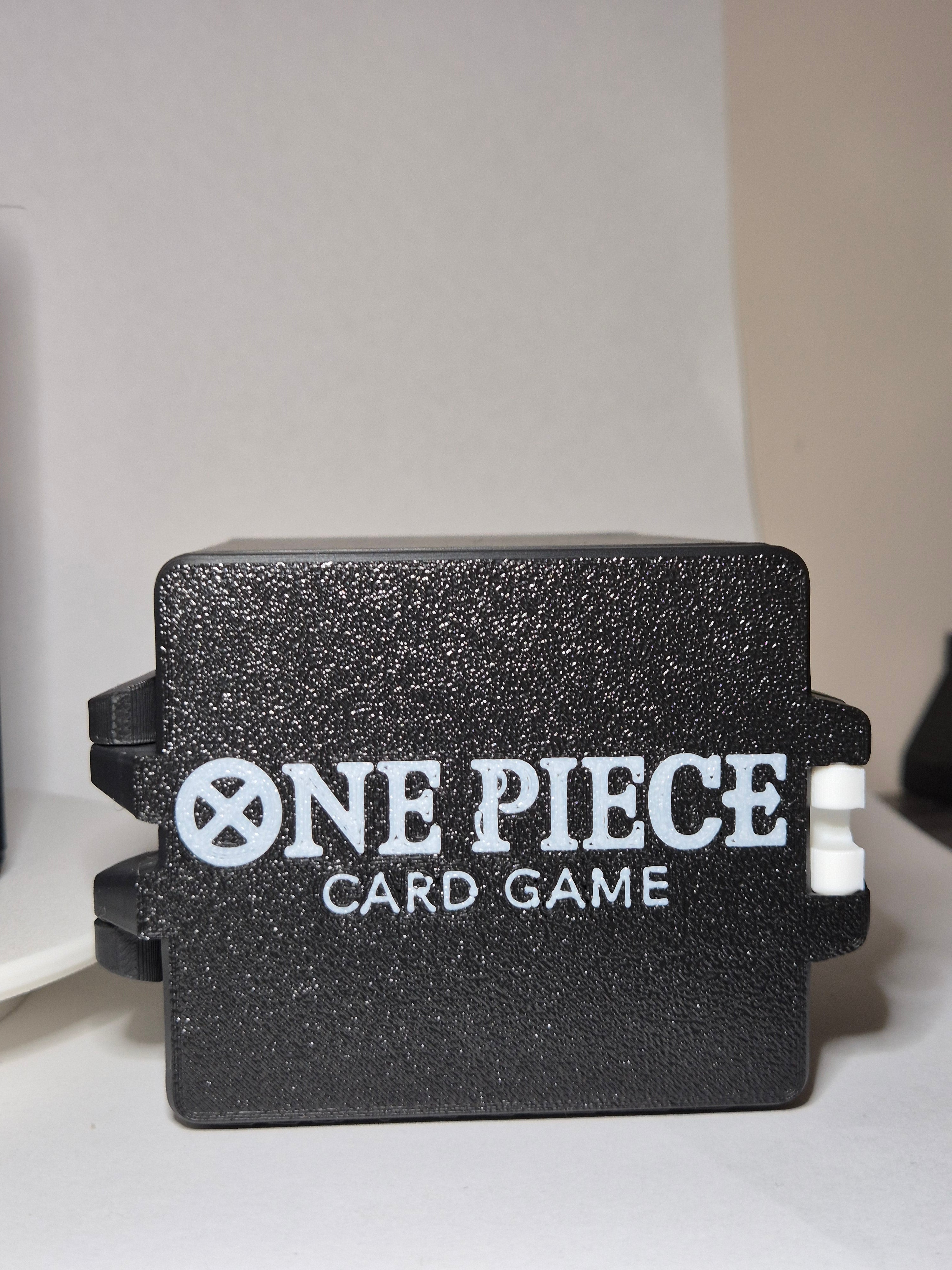 ONE PIECE Deck Box with Solid Latch